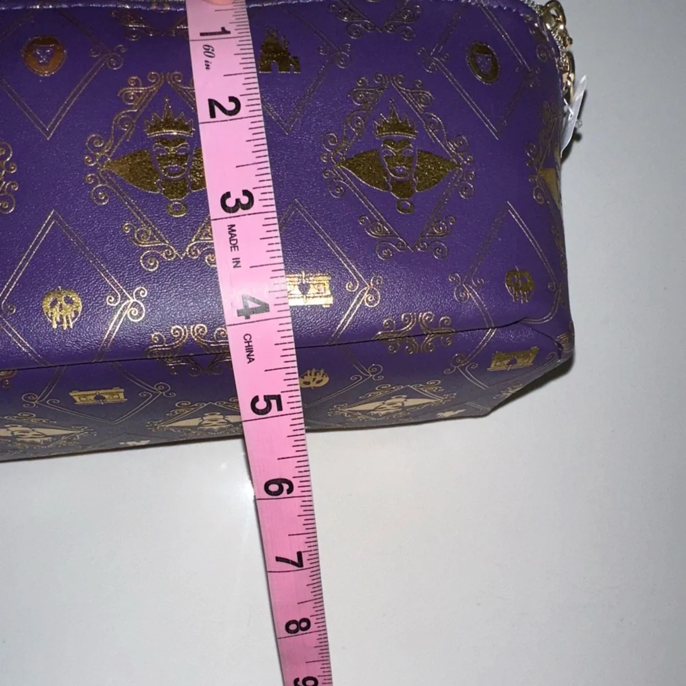 Bath & Body Works x Disney Villains Evil Queen purple gold cosmetic makeup bag